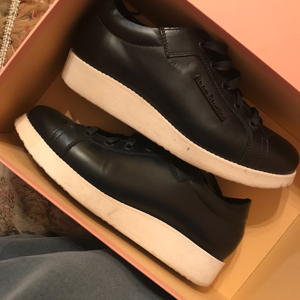 ACNE STUDIOS KOBE SNEAKERS